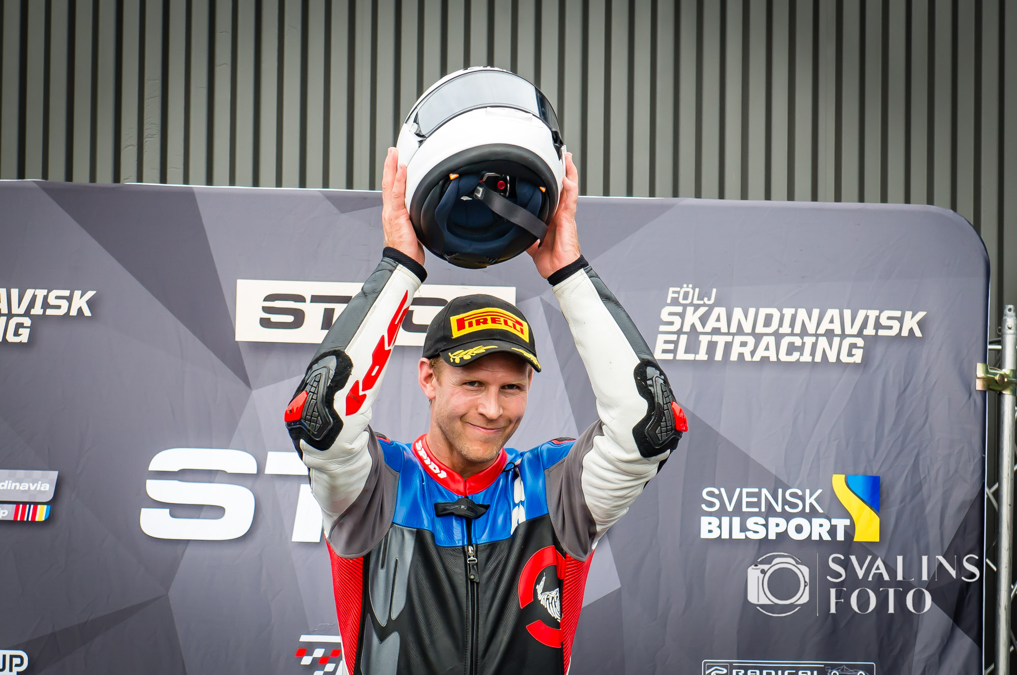 Read more about the article Superbike: Ole Bjørn Plassen avslutter sin racing-karriere med å bli Svensk mester!