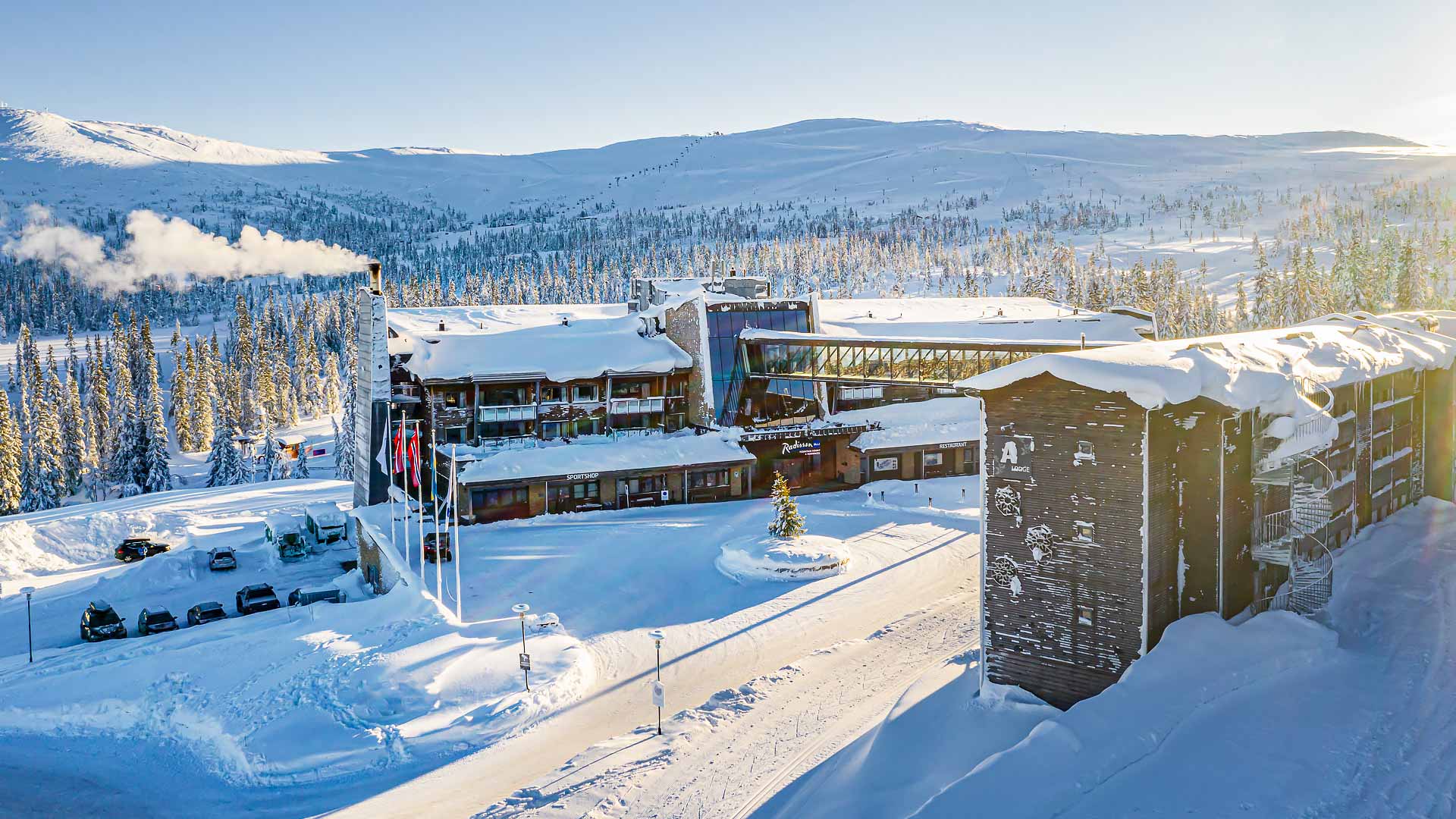 Read more about the article Radisson Blu Mountain Resort & Residences